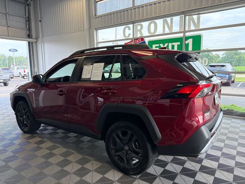 Used 2024 Toyota RAV4 Adventure AWD/4WD image 4