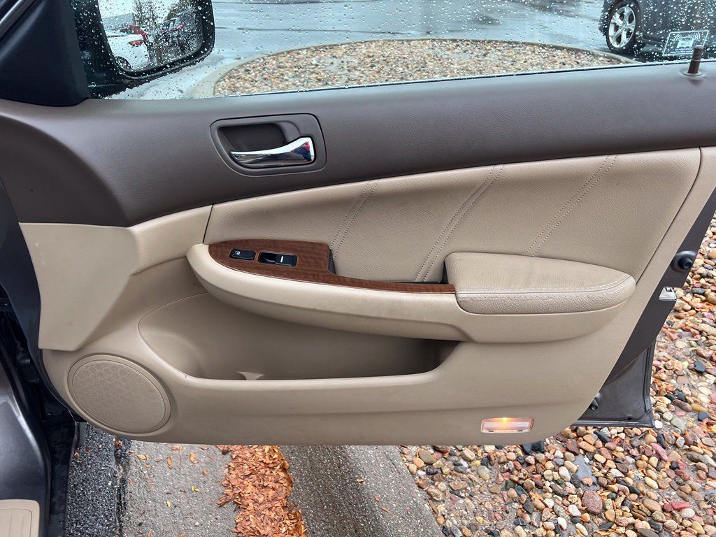 Used 2007 Honda Accord EX-L image 23