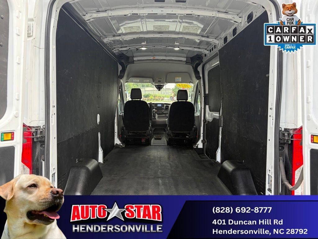 Used 2024 Ford Transit 250 148 Medium Roof Extended AWD w/ Load Area Protection Package image 5