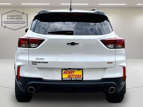 Used 2023 Chevrolet TrailBlazer RS w/ Sun and Liftgate Package image 6