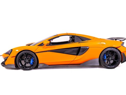 Used 2020 McLaren 600LT Spider RWD image 3