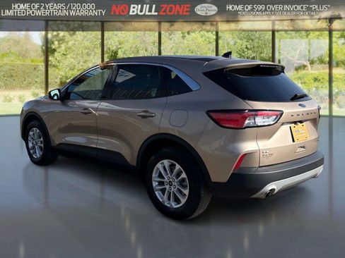 Certified 2021 Ford Escape SE w/ Convenience Package image 3