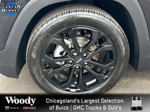 Used 2020 GMC Terrain SLE w/ Driver Convenience Package image 11