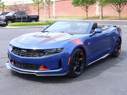 Used 2023 Chevrolet Camaro LT w/ RS Package RWD image 31