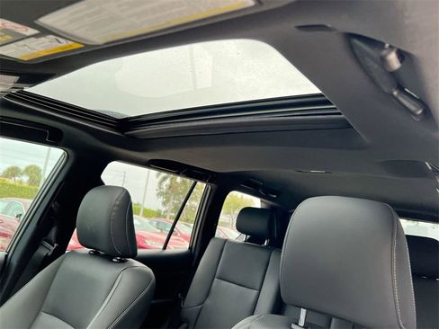 Certified 2022 Lexus GX 460 image 19