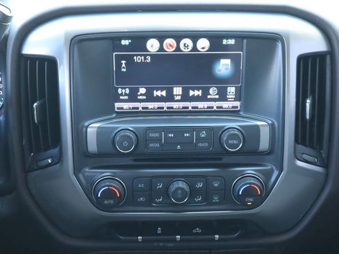 Used 2018 Chevrolet Silverado 1500 LT w/ All Star Edition image 14