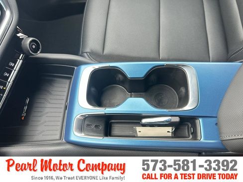 New 2026 Chevrolet Equinox EV LT image 19