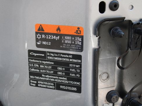 Used 2019 Porsche Cayenne image 82