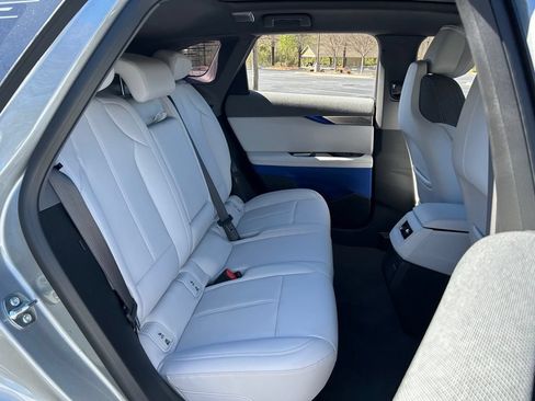 Used 2025 Cadillac Optiq Luxury 1 AWD/4WD image 52