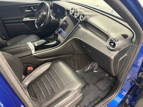 Used 2023 Mercedes-Benz GLC 300 4MATIC w/ AMG Line image 46