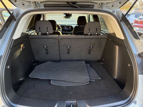 Used 2025 Chevrolet TrailBlazer LT FWD image 30