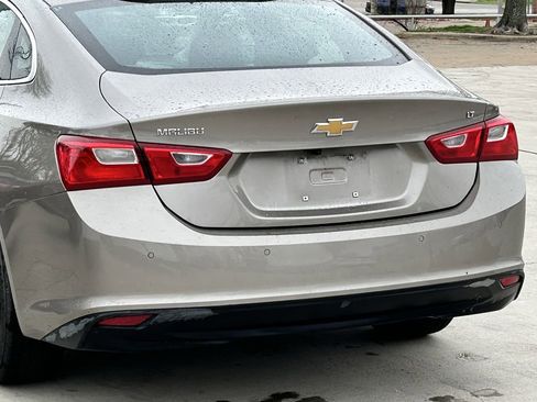 Used 2025 Chevrolet Malibu LT FWD image 5