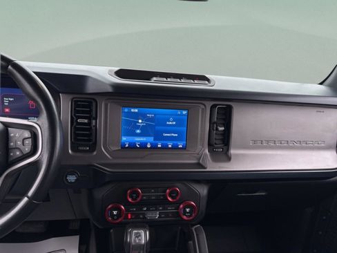 Used 2021 Ford Bronco Outer Banks image 38