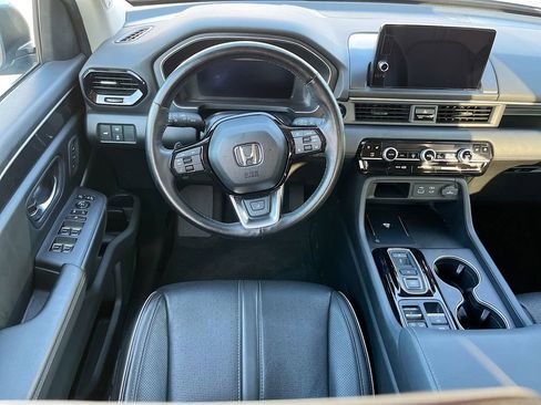 Used 2024 Honda Pilot Elite image 24