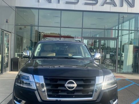 Used 2023 Nissan Armada Platinum w/ Captain's Chairs Package AWD/4WD image 8
