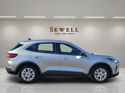 Used 2024 Ford Escape Active FWD image 6