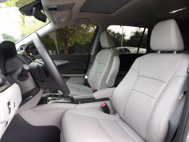 Used 2022 Honda Pilot Special Edition image 12