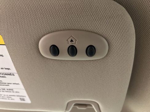 Used 2020 Lincoln Nautilus Reserve w/ Equipment Group 201A AWD/4WD image 23