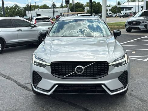 Used 2024 Volvo XC60 B5 Plus w/ Climate Package AWD/4WD image 5