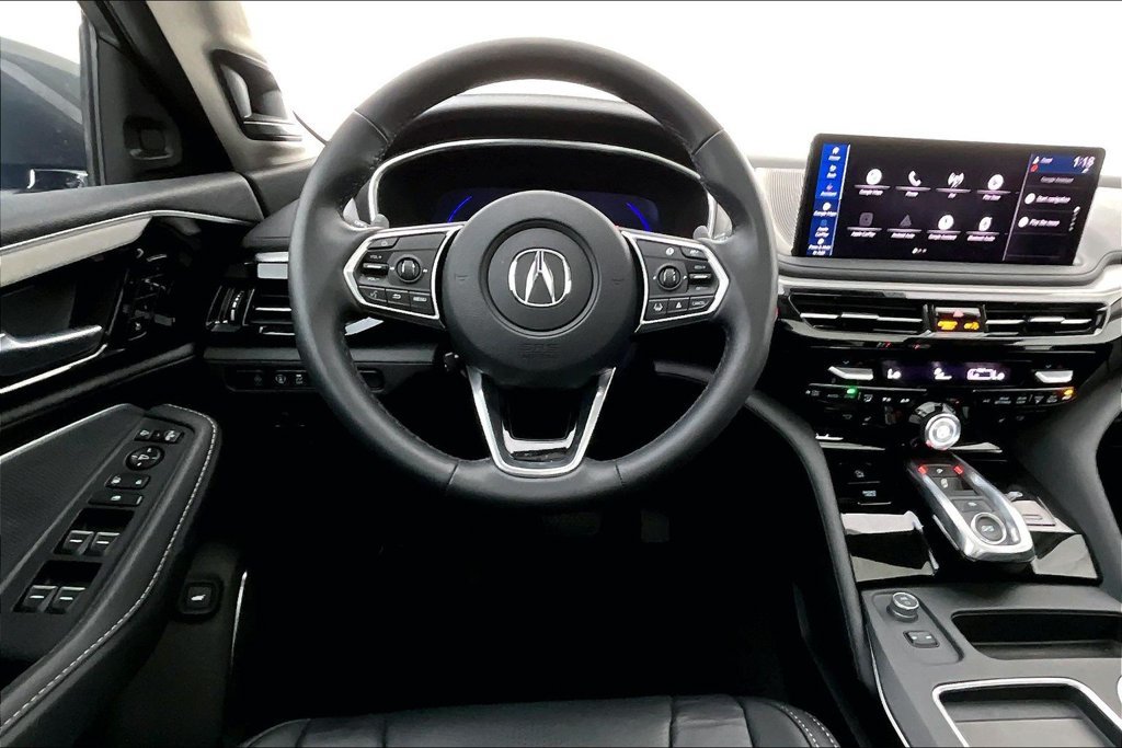 Certified 2026 Acura MDX w/ Technology Package FWD image 6