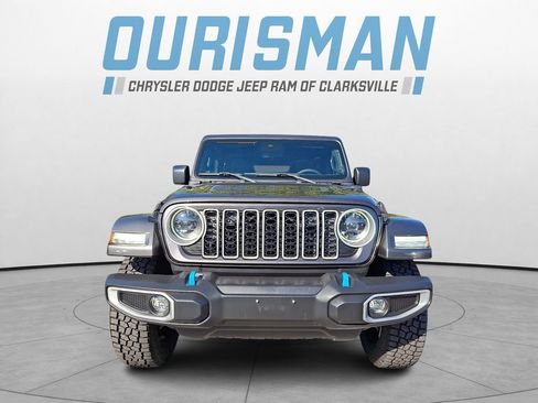 Used 2024 Jeep Wrangler Unlimited Sahara AWD/4WD image 2