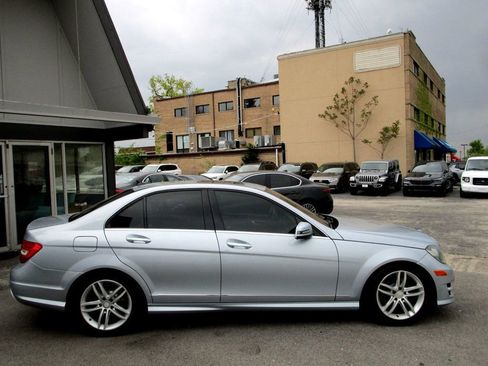 Used 2013 Mercedes-Benz C 250 Sedan image 11