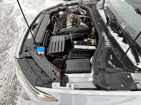 Used 2019 Volkswagen Jetta SEL image 14