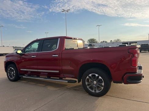 Used 2025 Chevrolet Silverado 1500 High Country image 10