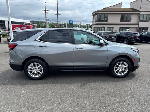Used 2024 Chevrolet Equinox LT AWD/4WD image 6