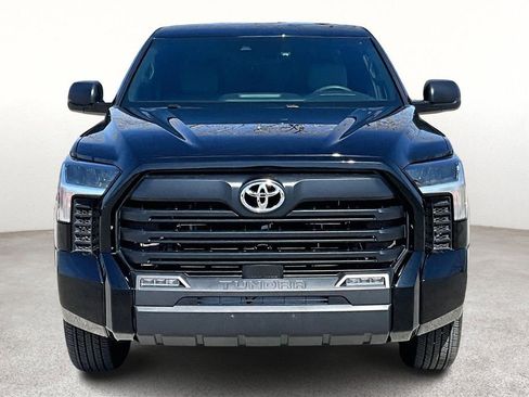 Used 2025 Toyota Tundra SR5 image 5