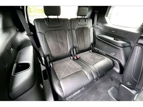 Used 2023 Jeep Grand Cherokee L Laredo AWD/4WD image 27