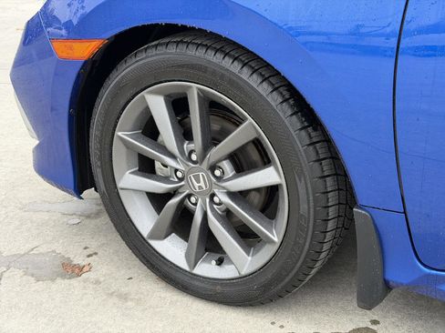 Used 2020 Honda Civic EX image 9