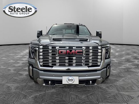 Used 2024 GMC Sierra 2500 Denali w/ Denali Reserve Package image 8