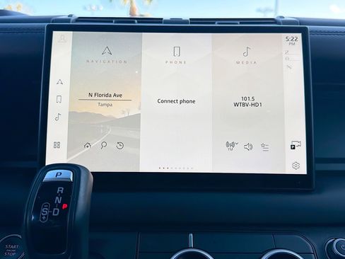 Used 2023 Land Rover Defender 110 X image 29