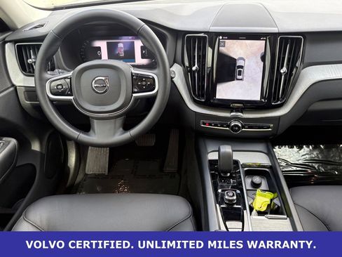Certified 2025 Volvo XC60 B5 Plus AWD/4WD image 15
