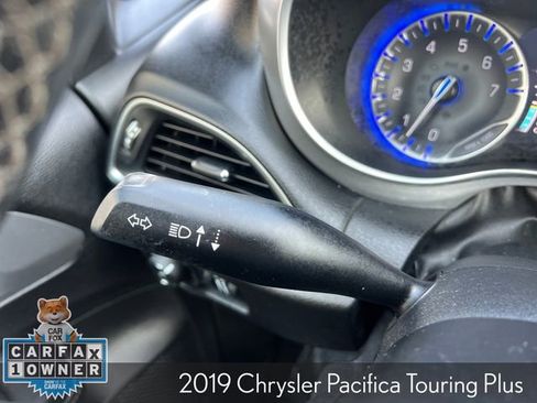 Used 2019 Chrysler Pacifica Touring Plus w/ Advanced Safetytec Group image 31