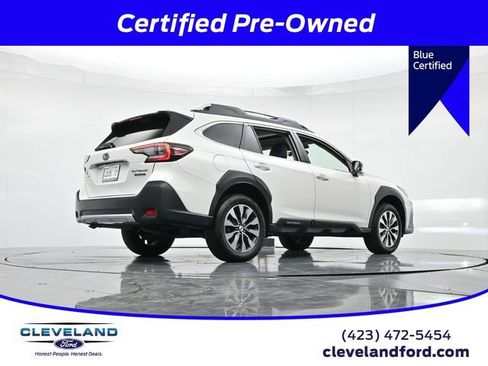 Used 2023 Subaru Outback Touring image 29