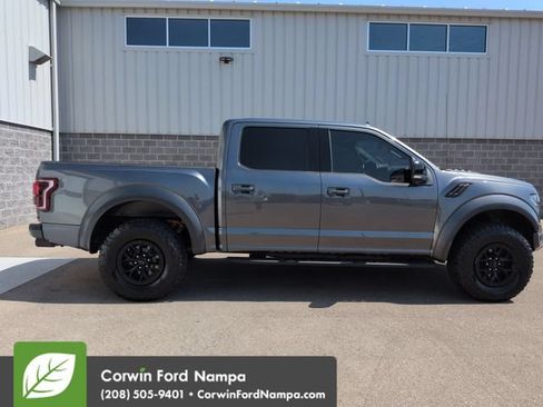 Used 2019 Ford F150 Raptor w/ Equipment Group 802A Luxury AWD/4WD image 2