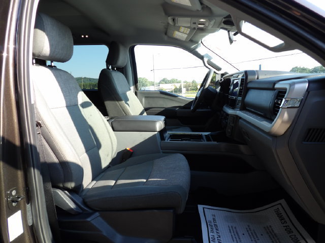 Used 2025 Ford F250 XLT w/ FX4 Off-Road Package AWD/4WD image 18