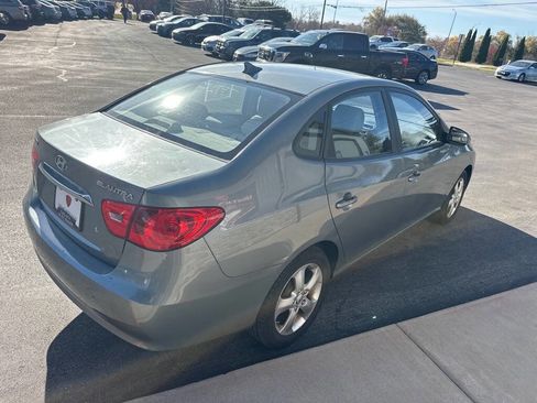 Used 2010 Hyundai Elantra SE image 5