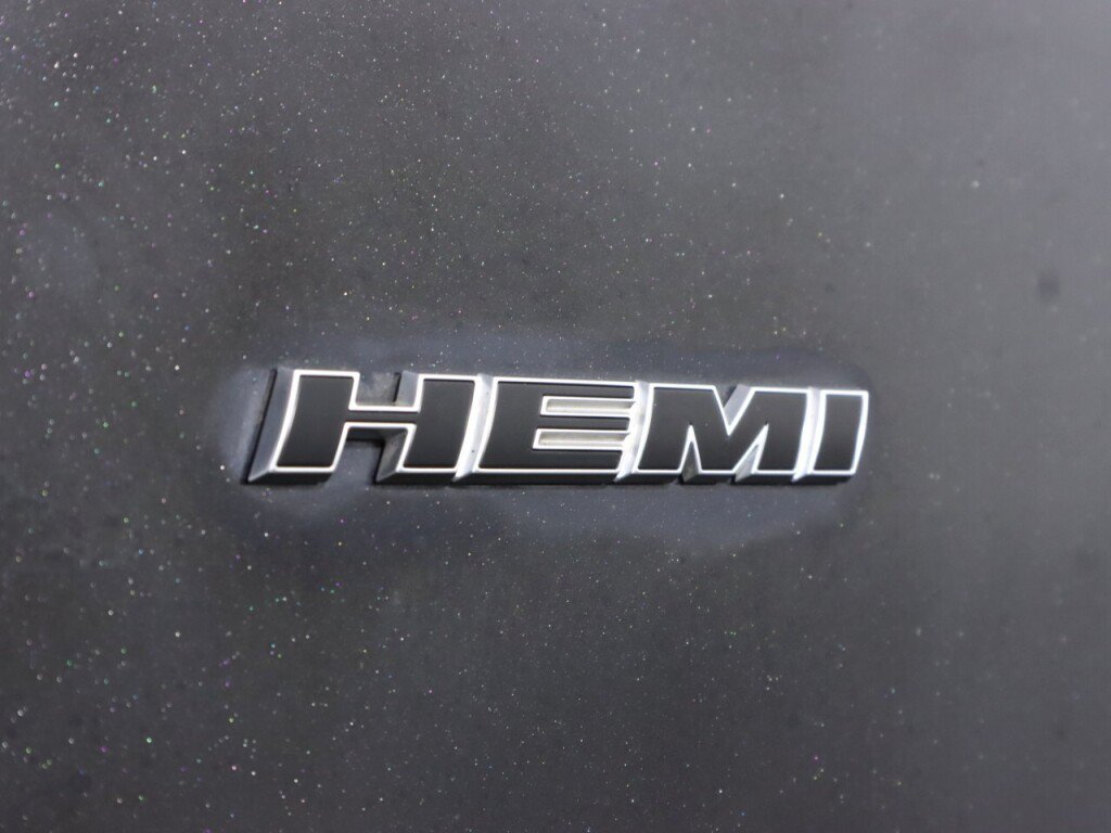 Used 2015 Dodge Charger R/T RWD image 37