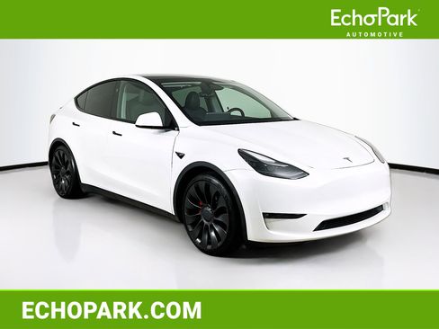 Used 2023 Tesla Model Y Performance image 1