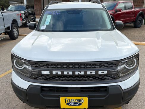 New 2025 Ford Bronco Sport Big Bend w/ Convenience Package AWD/4WD image 2