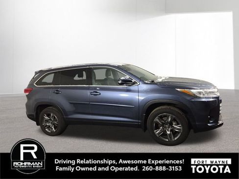 Used 2019 Toyota Highlander XLE image 5
