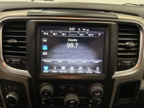 Used 2017 RAM 2500 SLT AWD/4WD image 15