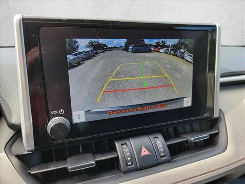 Used 2023 Toyota RAV4 XLE Premium FWD image 25