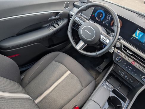 Certified 2026 Hyundai Sonata SEL FWD image 9