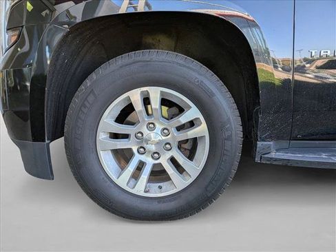 Used 2018 Chevrolet Tahoe LT AWD/4WD image 13