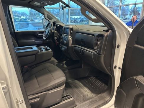 Used 2021 Chevrolet Silverado 2500 W/T image 15