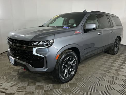 Used 2021 Chevrolet Suburban Z71 w/ Z71 Off-Road Package image 3
